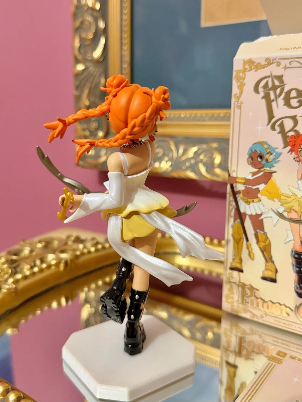 Pop Mart Peach Riot Power Chords Series-Gigi The Hunt